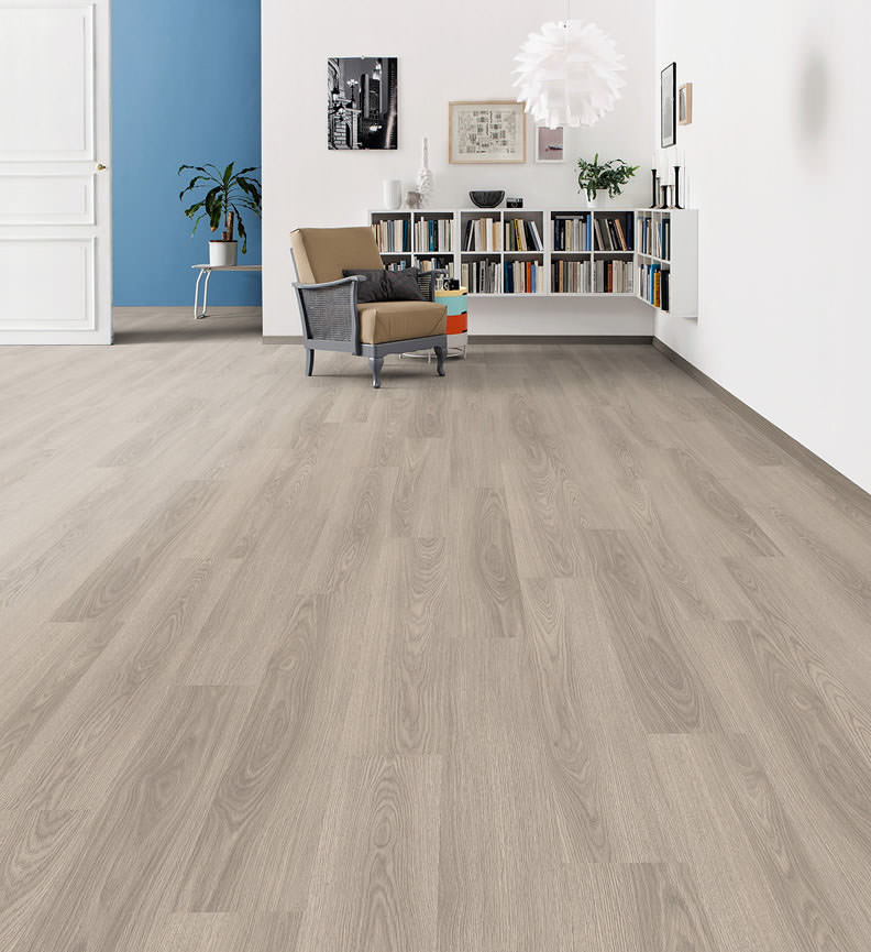 Haro Laminate Floor Oak Light Grey Silver Trading Timber Flooring - Light Grey Walls With Oak Floor